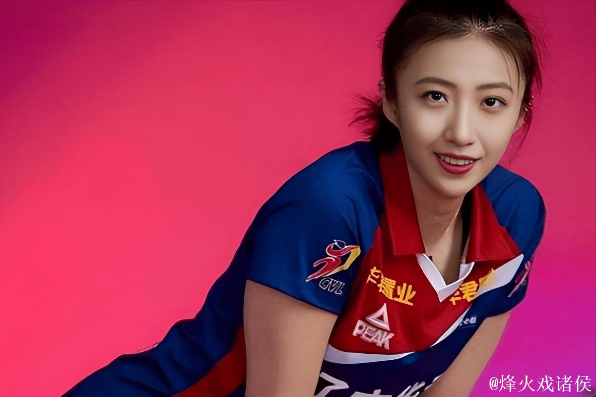 接任赵勇,女排名帅上任,36岁,曾协助日本名帅,丁霞期待 接任赵勇,女排名帅上任,36岁,曾协助日本名帅,丁霞期待